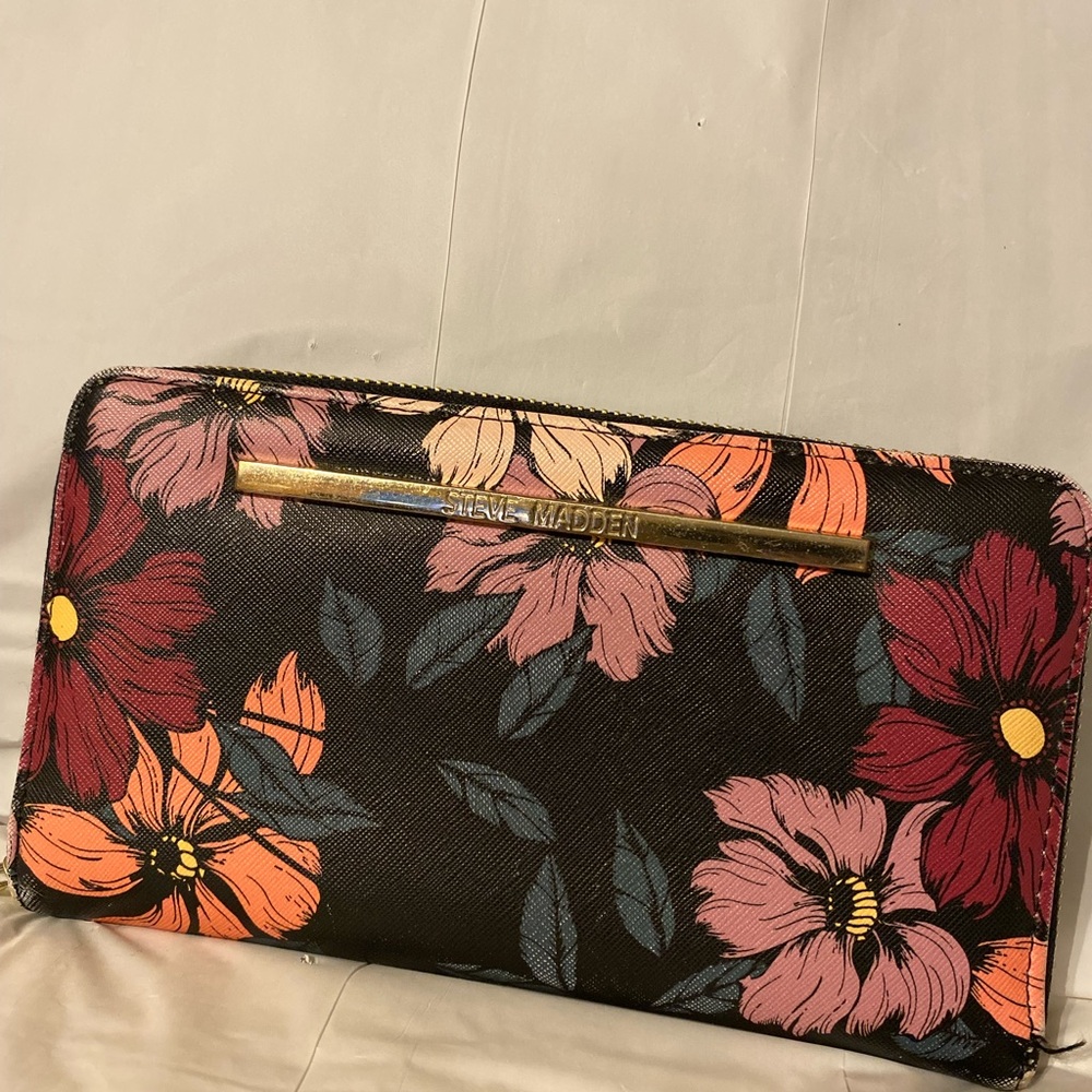 Steve Madden Black and Red Floral Wallet
